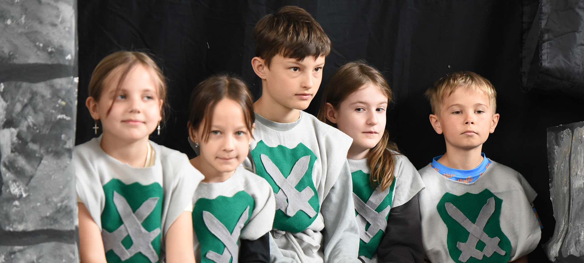 Aktuelles_Theater-feindliche-brueder-2025-17